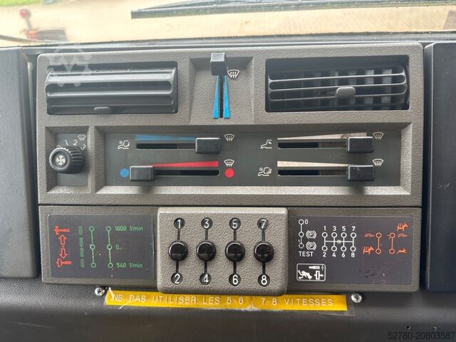 Streuwagen Unimog U1400 Rail