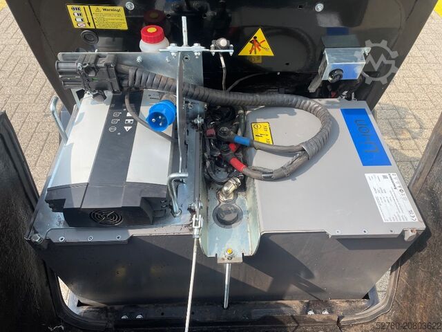 Radlader GiANT G 2200 E