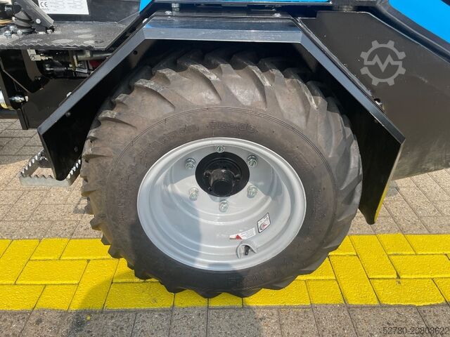 Radlader GiANT G 2200 E