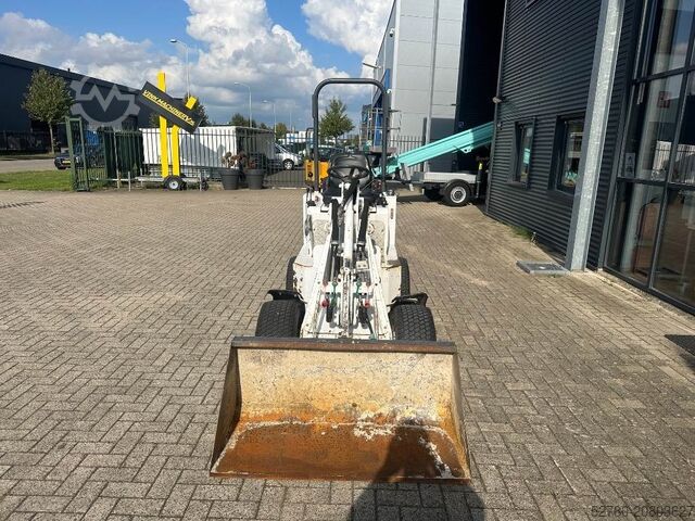 Radlader Knikmops 100