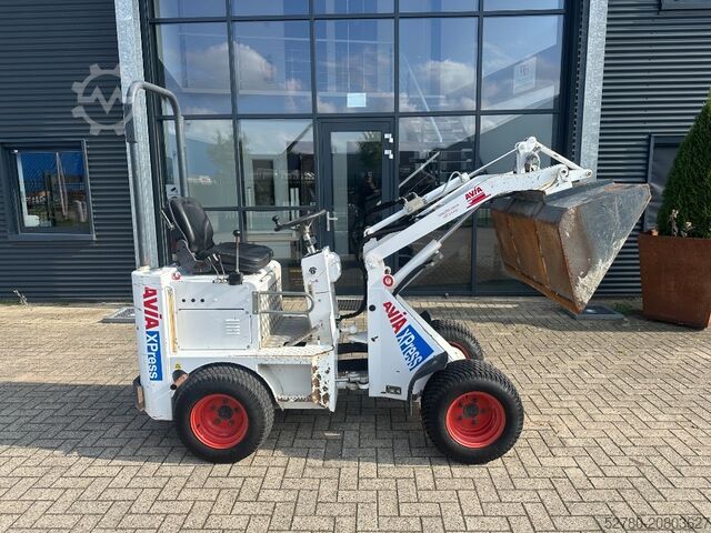 Radlader Knikmops 100
