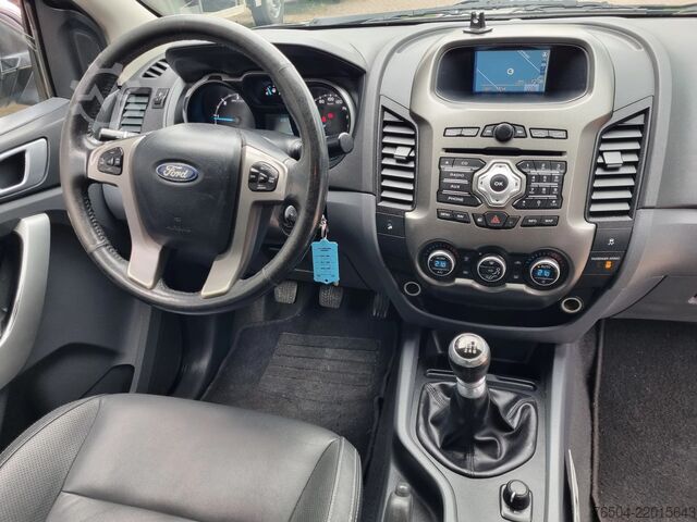 Pickup Ford Ranger 2.2 TDCI/ 4WD/ Limited Edition