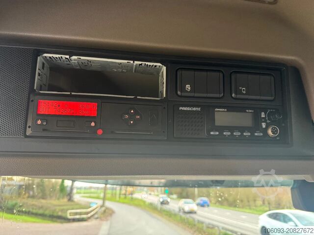 Standard-SZM DAF CF 450 Spacecab