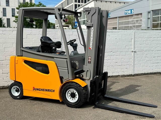 Industrial truck Jungheinrich Service Neu - Batterie 80% - 2,9m Hub - 2,5t