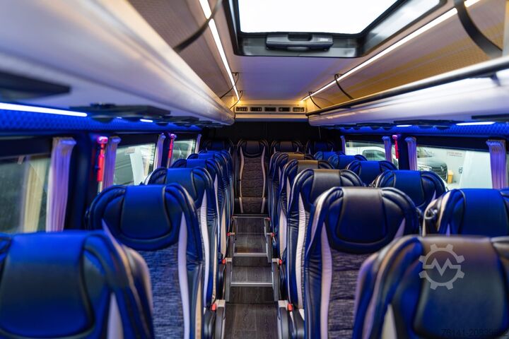 Kleinbus Iveco Daily 65C 22+1+1