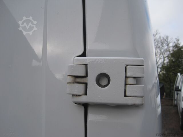Box wagon high + long Opel Movano 2,3 D L2H2 Schwingsitz 270° Türen