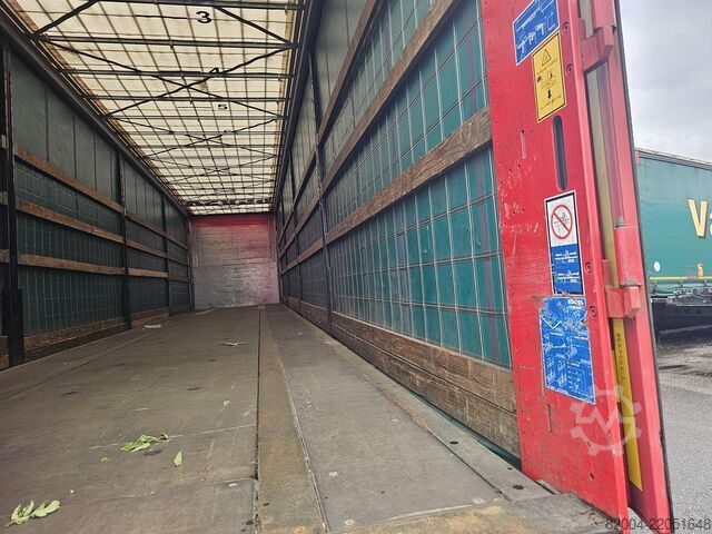 Curtain sided KÖGEL SN 24 -SLIDING ROOF- COIL - SAF DISC.