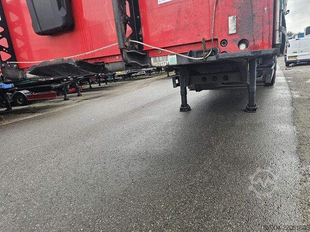 Curtain sided KÖGEL SN 24 -SLIDING ROOF- COIL - SAF DISC.