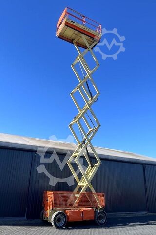 Scissor lift JLG 4069LE
