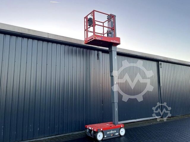 Senkrechte Hebebühne Skyjack SJ 12