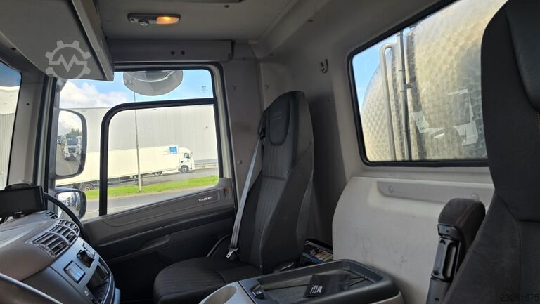LKW mit Tankaufbau DAF CF 450 FAN