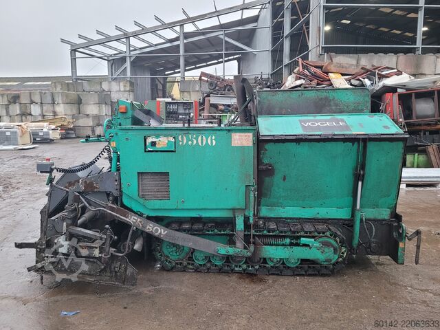 Asphalt paver VÖGELE Superboy 6-90
