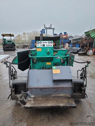 Asphalt paver VÖGELE Superboy 6-90