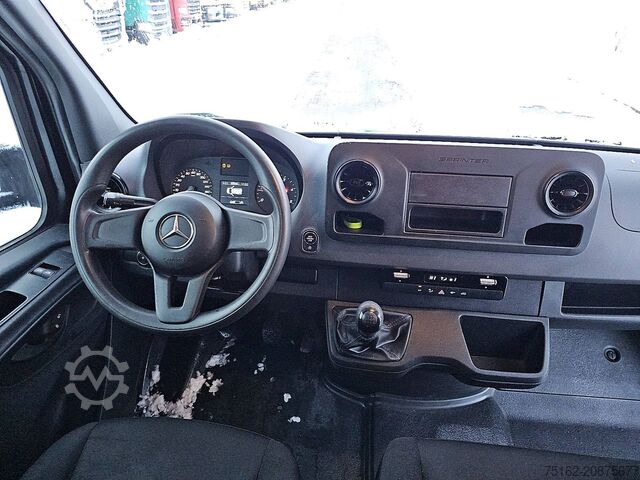 Suitcase MERCEDES-BENZ SPRINTER 316 Bakwagen Laadklep!