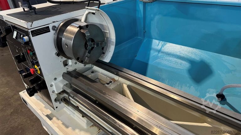 Leit-/Zugspindeldrehmaschine Used Colchester Triumph VS 2500 Gap Bed Centre Lathe