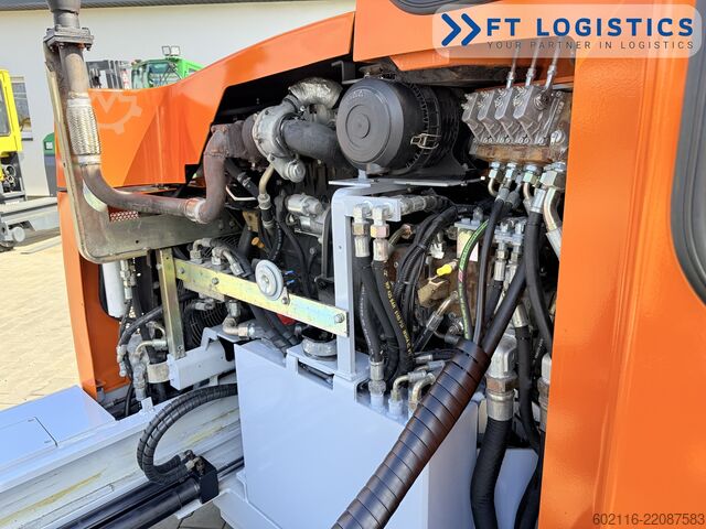 4-way forklift Hubtex DQ40D DIESEL TRIPLEX 6500 FREE-LIFT TOP1