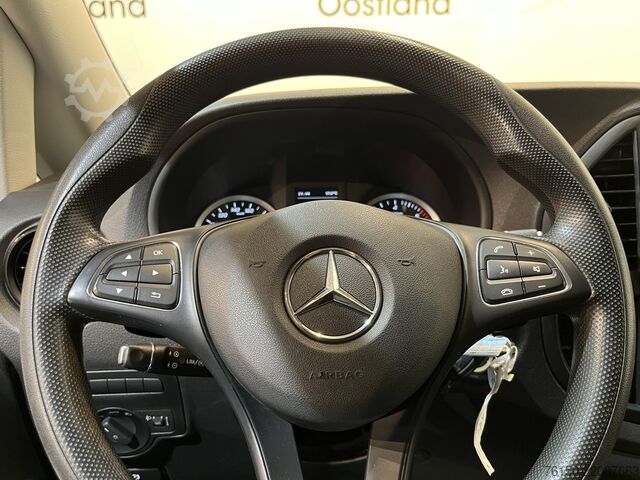 Panel van Mercedes-Benz Vito 114 CDI Lang RWD  Automaat / Euro 6 / Airc...