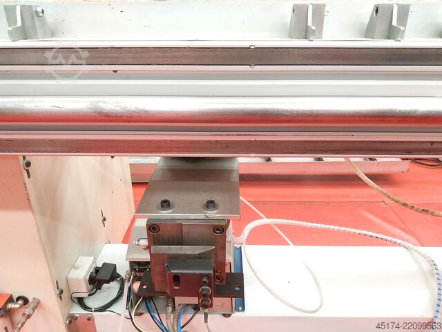 Window assembly station OMGA BA 525 A