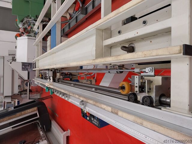 Window assembly station OMGA BA 525 A