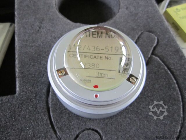 Roundness measuring machine Taylor Hobson Talyrond 265