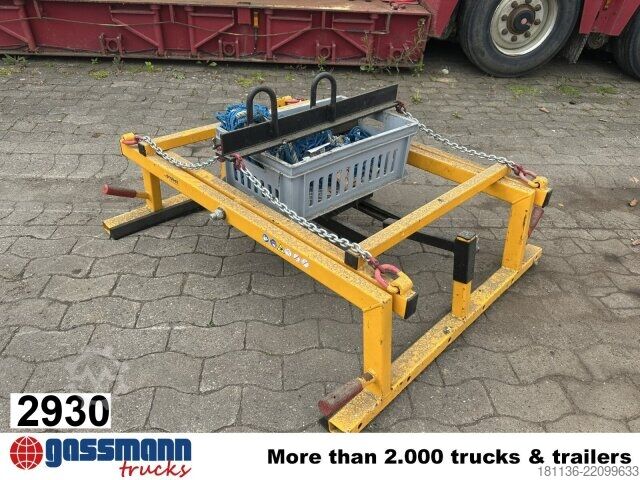 Truck mounted crane  Probst Dachelementezange DEZ-UNI