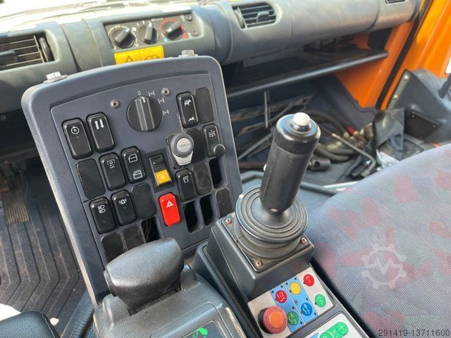 Kipper LKW MERCEDES-BENZ Unimog U 400 3-S Kipper Bj 2006