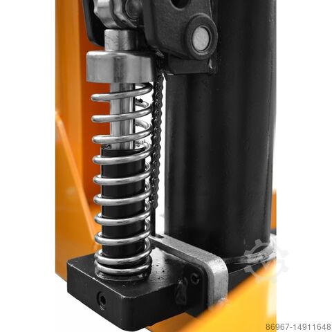 Mast pallet truck CORMAK WRHS 1610