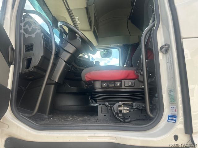 Standard tractor unit VOLVO FH500  I-ParkCool Hydarulik PTO