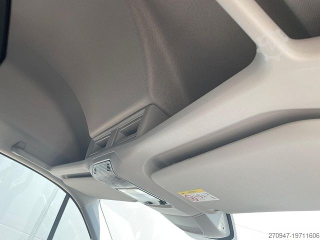 High top van MAN TGE 3.200 L3H3 Kasten 4x4 ACC LED SITZHZ KAMERA