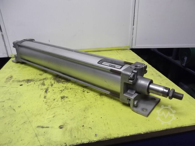 Pneumatic cylinders DSG 167 / 100 / 600