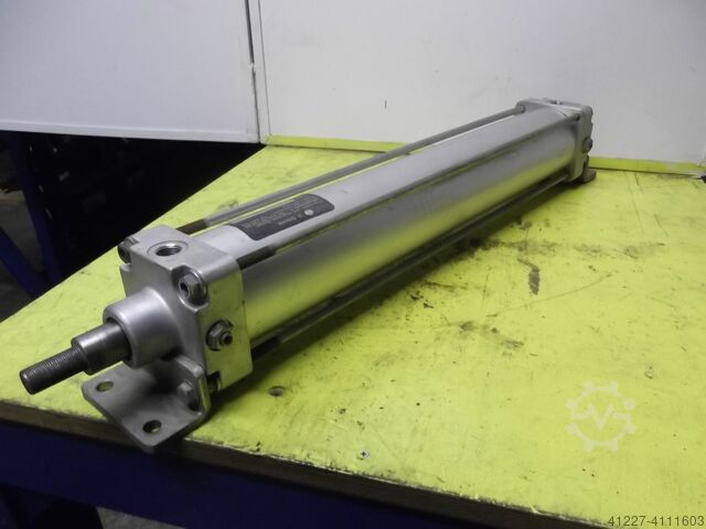 Pneumatic cylinders DSG 1600 / 100 / 600
