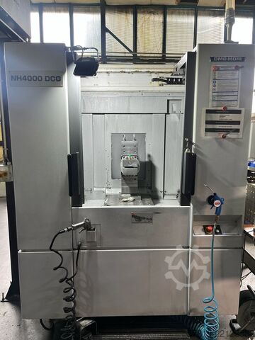 Horizontal machining center DMG MORI NH 4000 DCG