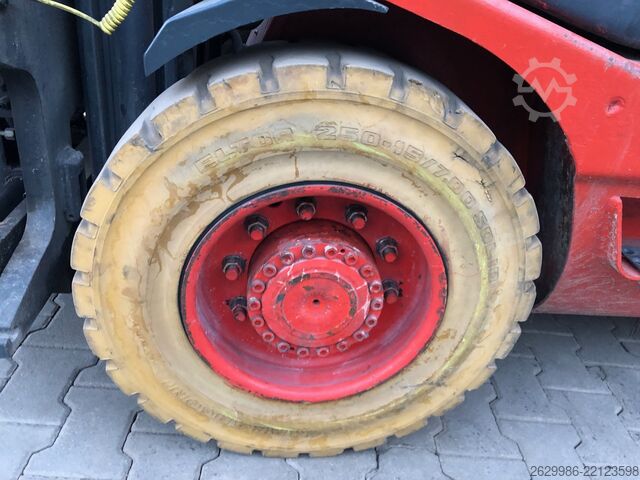 Stacker Linde E48