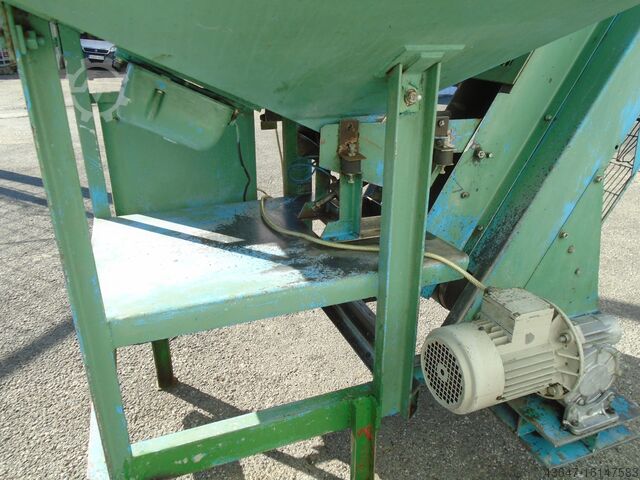 APPLICATION BELT WITH VIBRATING FEEDER APPLICATION BELT APPLICATION BELT WITH VIBRATING FEEDER