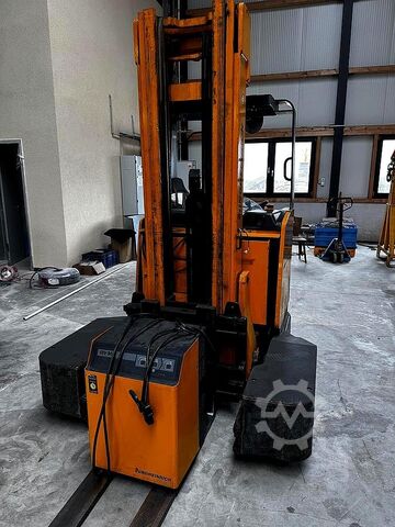 Schubmaststapler Jungheinrich ETV Q20