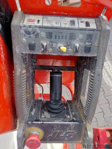 Aerial platform JLG 1230ES