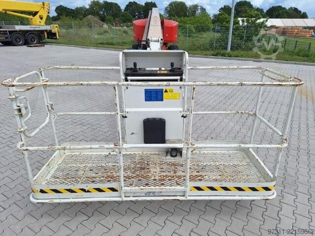 Telescopic boom lift Genie S-85