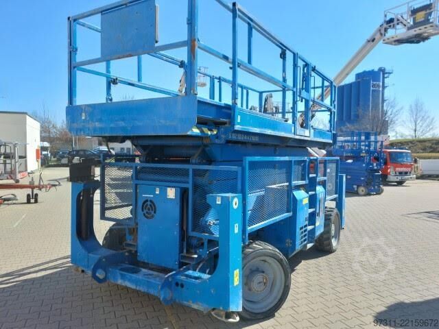 Scissor lift Genie GS-5390 RT