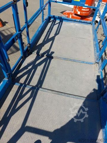 Scissor lift Genie GS-5390 RT