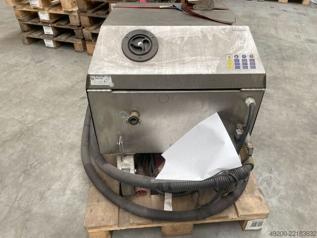 Dry steam cleaner OspreyFrank iSteam iS18