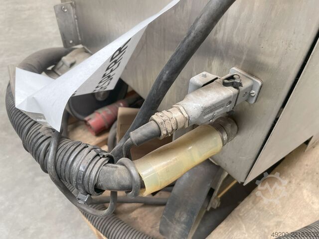 Dry steam cleaner OspreyFrank iSteam iS18