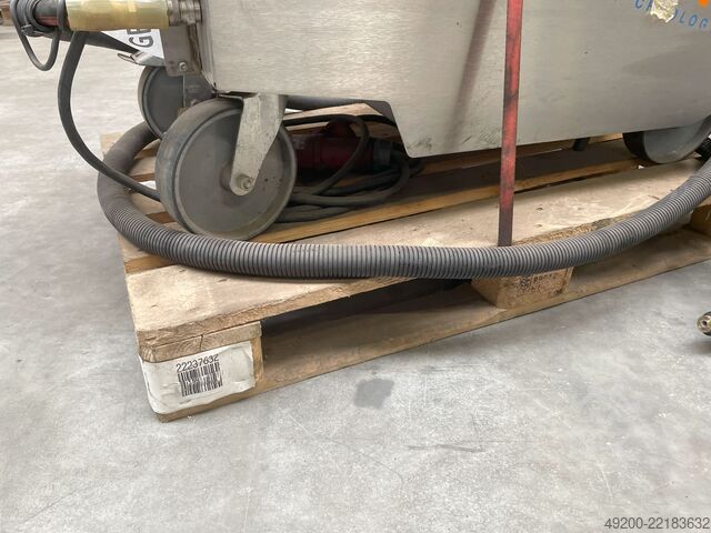 Dry steam cleaner OspreyFrank iSteam iS18