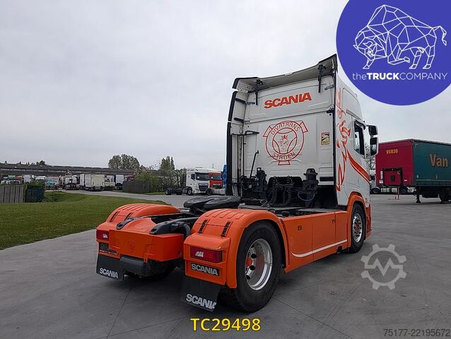 Gefährliche Stoffe Scania R 450