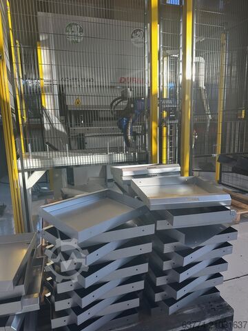 Press brake with robot Durma Maschinen GmbH Abkantpresse mit Roboter