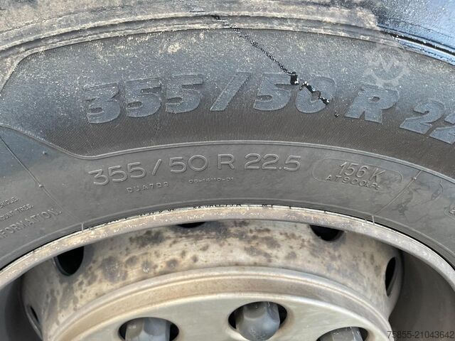 Plattformanhänger Scania R 340 B 4X2 Platform (90cm high)/ Full Air Susp...