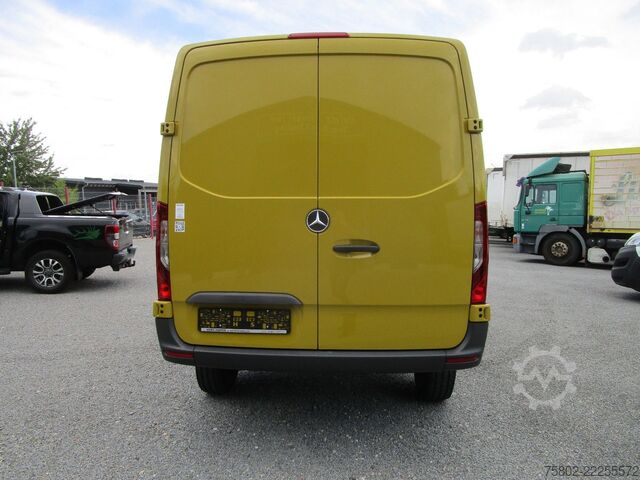 High top van MERCEDES-BENZ Sprinter III Kasten AWD 419 CDI(319 L2 H1*Allrad