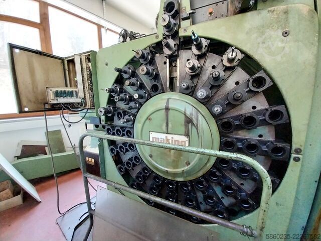 Horizontal-Bearbeitungszentrum Makino MC 65