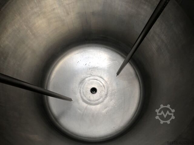 Pressure vessel with double jacket vessel 10459