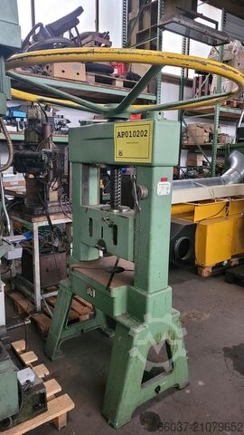 Handspindelpresse VEB Pressenwerk Morgenröthe PSGZ 25