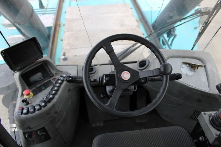 Reachstacker SMV 4531 TB5